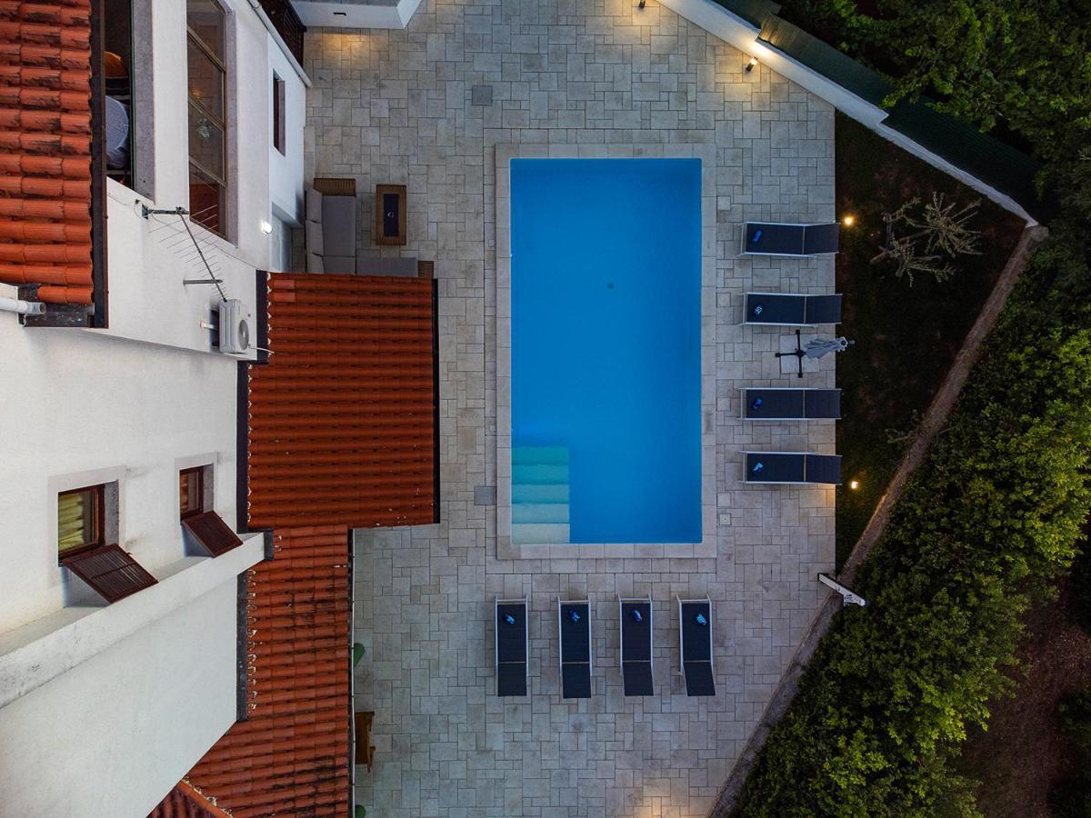 Apartment Big Swimming Pool Moonvidal