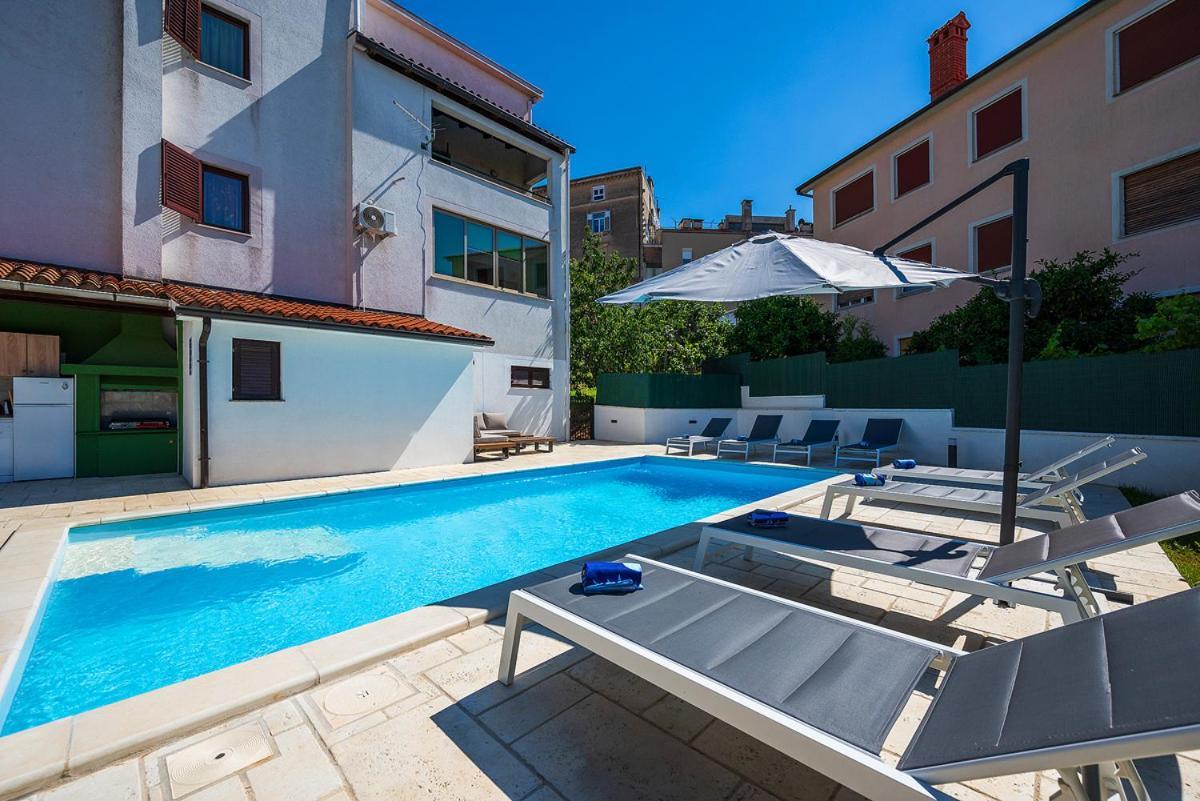 Big Swimming Pool Moonvidal Apartment *